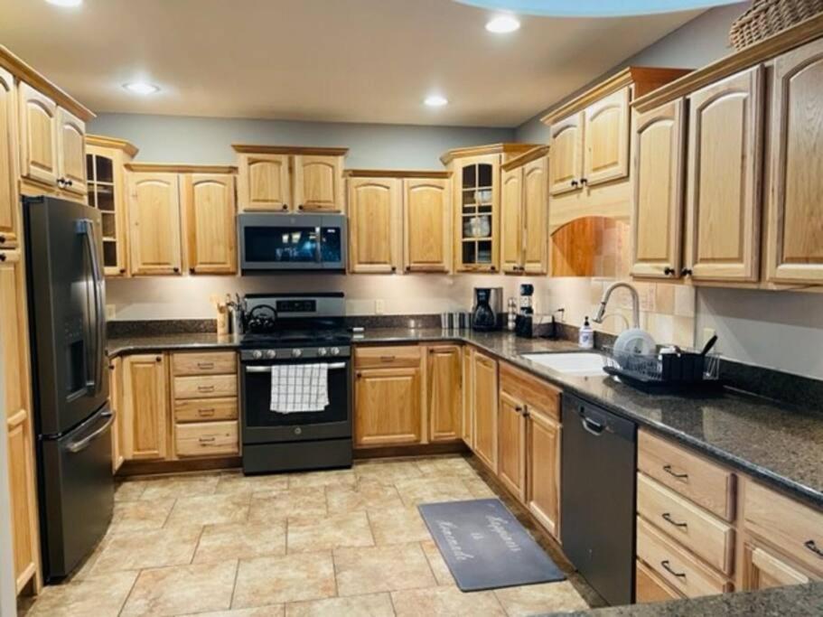 Relaxingrejuvenating 4Br 3 And Half Ba Cabin 먼즈파크 외부 사진